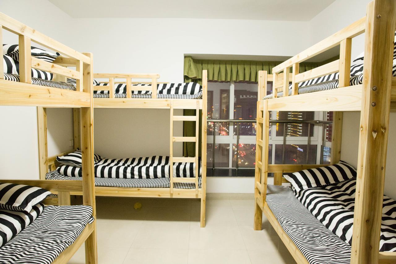 South Face Hostel Jinhu Branch หนานหนิง ภายนอก รูปภาพ